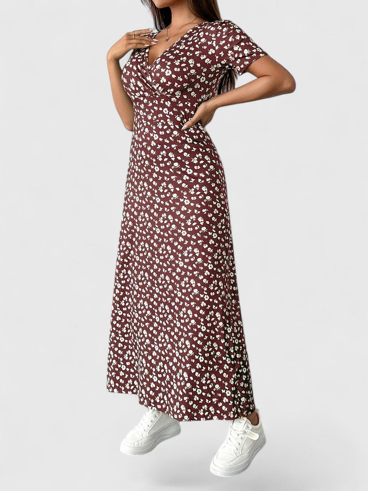 Yulivette | Sophisticated Maxi Dress